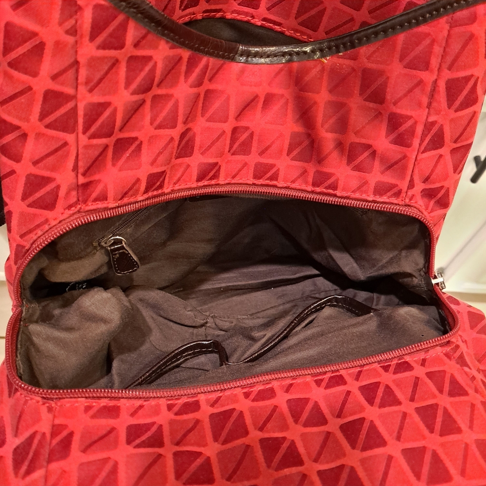 Nine & Co. Red Geometric Shoulder Bag - Picture 9 of 11